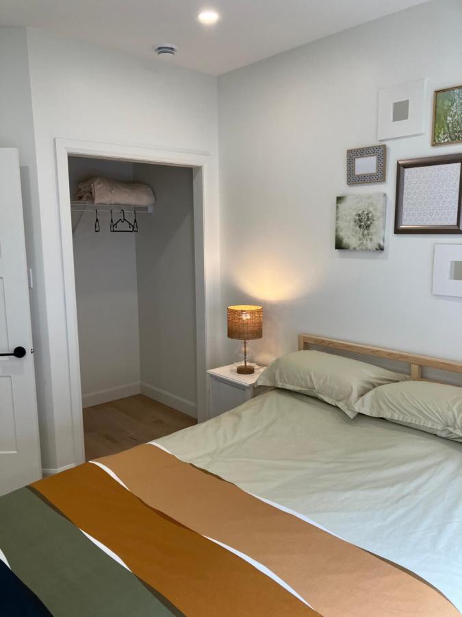 Appartement Yin Et Yang à Sainte-Anne-de-Beaupré Extérieur photo